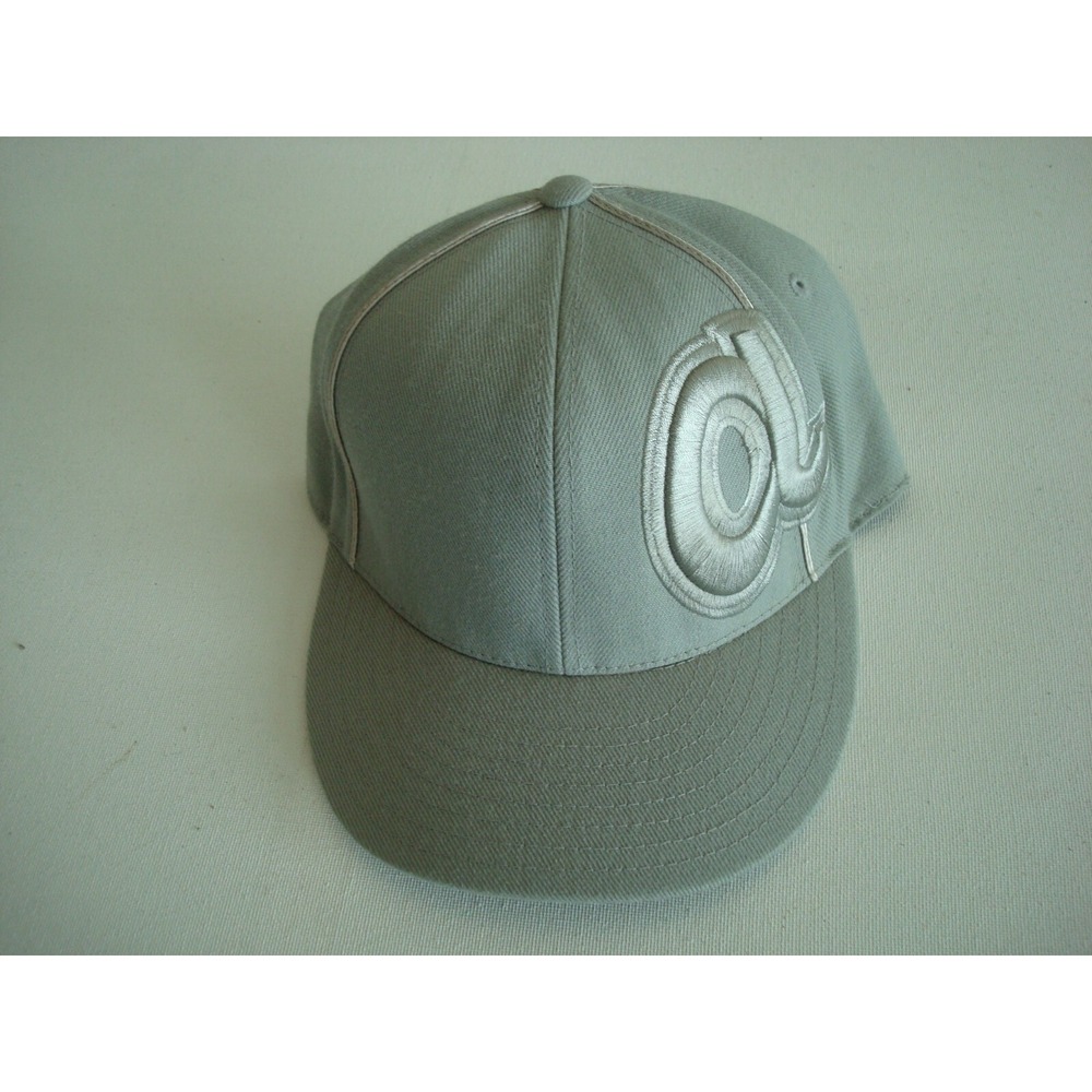 ATLANTA BRAVES AM-NEEDLE GREY FITTED SZ 7 3/8 GOLF BEACH HAT CAP VINTAGE EE2
